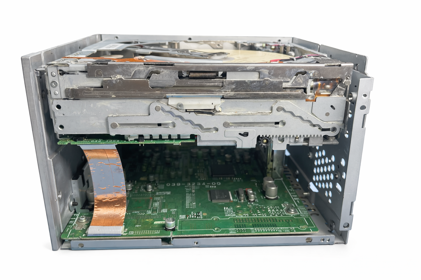Módulo de control de audio (ACM) 2009-2014 (F-150-MUSTANG-FOCUS-EXPLORER-ESCAPE).